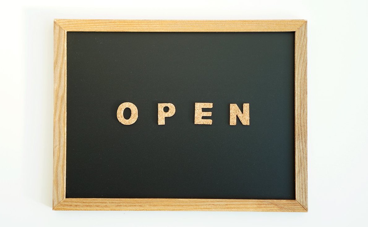 飲食店開業に必要な資格・手続き・届け出とは〔飲食店開業マニュアル〕