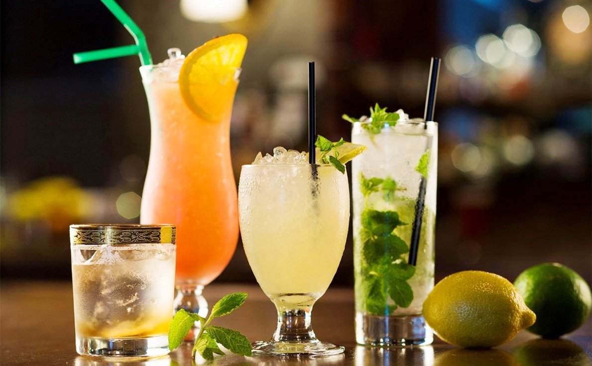 飲食店のグラス一覧!居酒屋・バーなど業態別の必須グラスや購入方法、コスト削減のコツも解説