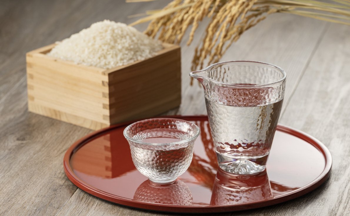「初しぼり」はいつ楽しむ日本酒？賞味期限はあるの？ぴったり合う料理も紹介！