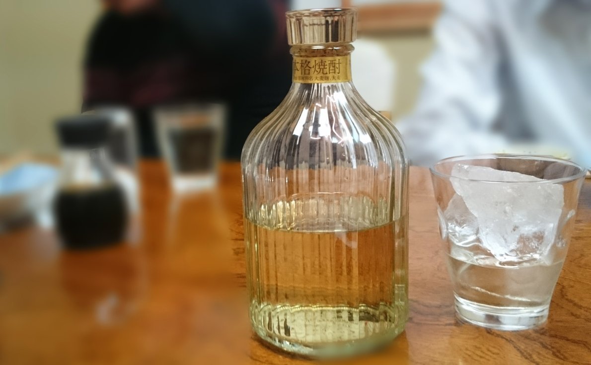 麦焼酎のおいしい飲み方・割り方の「基本」と「アレンジ」を紹介