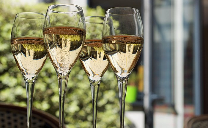 ノンアルコールワインの作り方（製法）とは？おすすめノンアルコール商品もご紹介