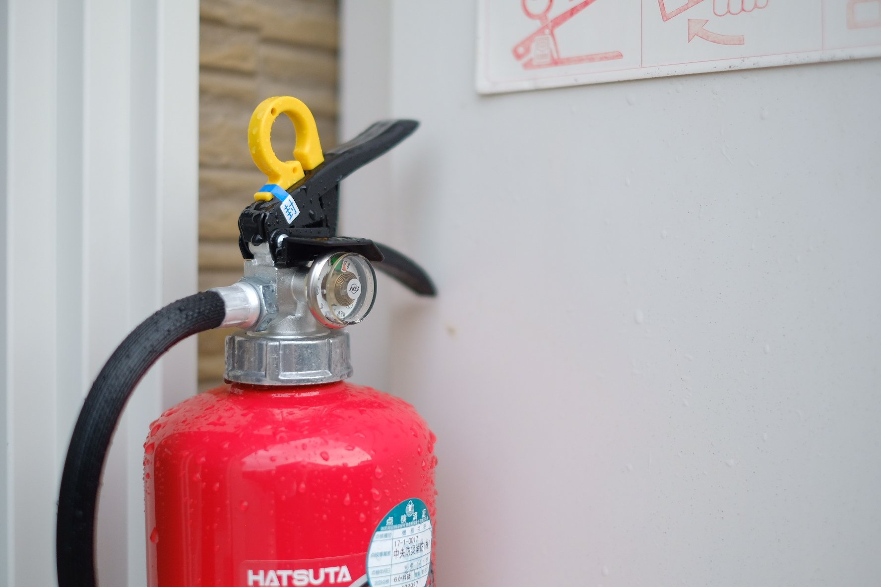 【消防法】飲食店における消火器の設置基準とは?2019年の法改正も解説